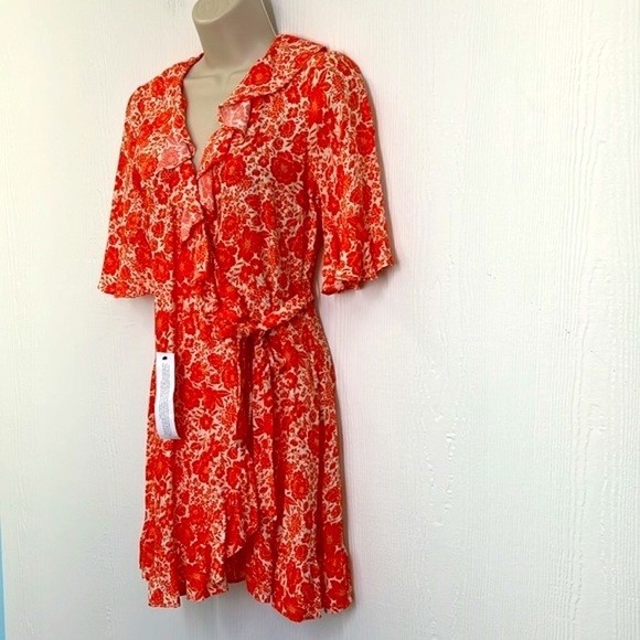 TopShop - NWT Floral Red And Orange Wrap Mini Ruffle Short Sleeve Dress Size 4 - Picture 6 of 12